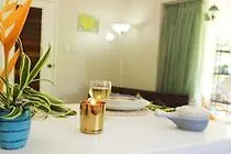 Smithys Garden Cottage St. George's 酒店