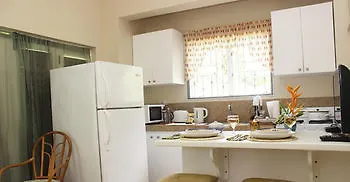 Smithys Garden Cottage St. George's 3*,  格林纳达
