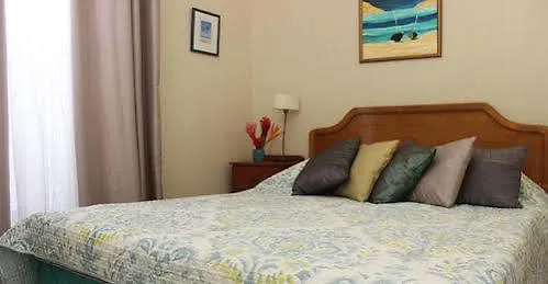 Smithys Garden Cottage セントジョージズ